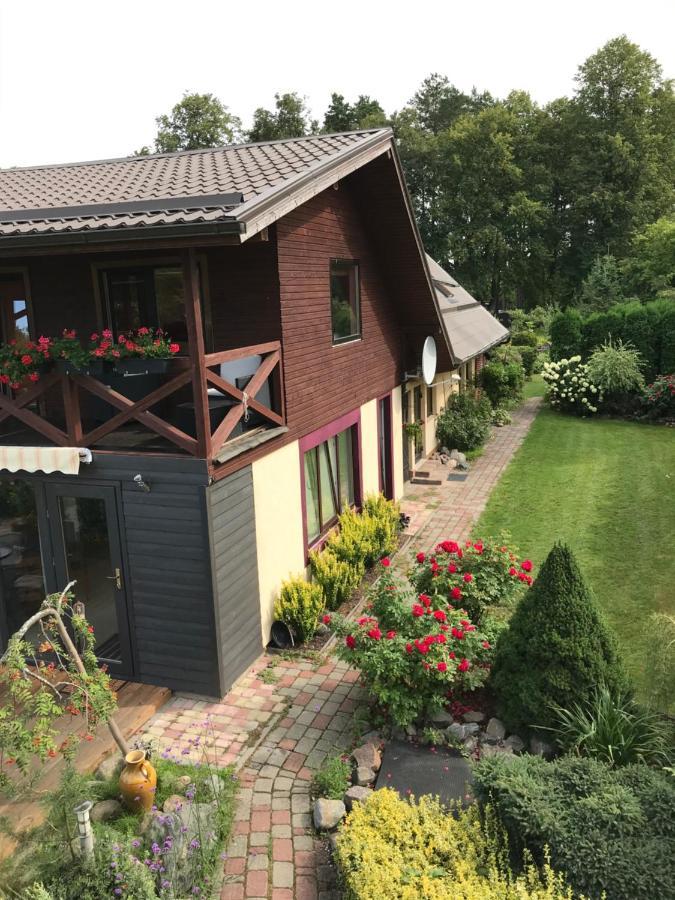 Brivdienu Maja"Jauneglites" Skulte  Luaran gambar